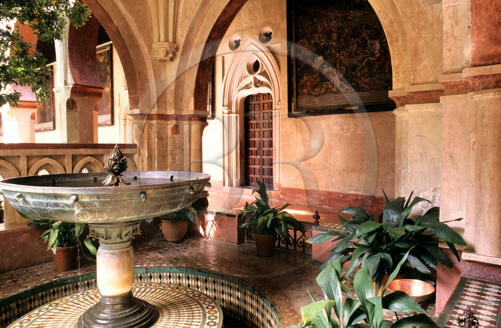 Spain, Estremadura, Covent Notre-Dame de Guadaloupe, The Mudéjar cloister (end of the XV's century)
