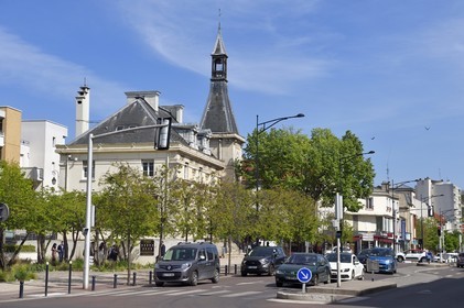 France, Val de Marne, Champigny sur Marne, the old town hall in the city center