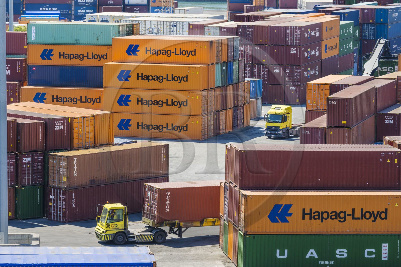 Italie, Ligurie, Gênes, le terminal conteneur du port de commerce