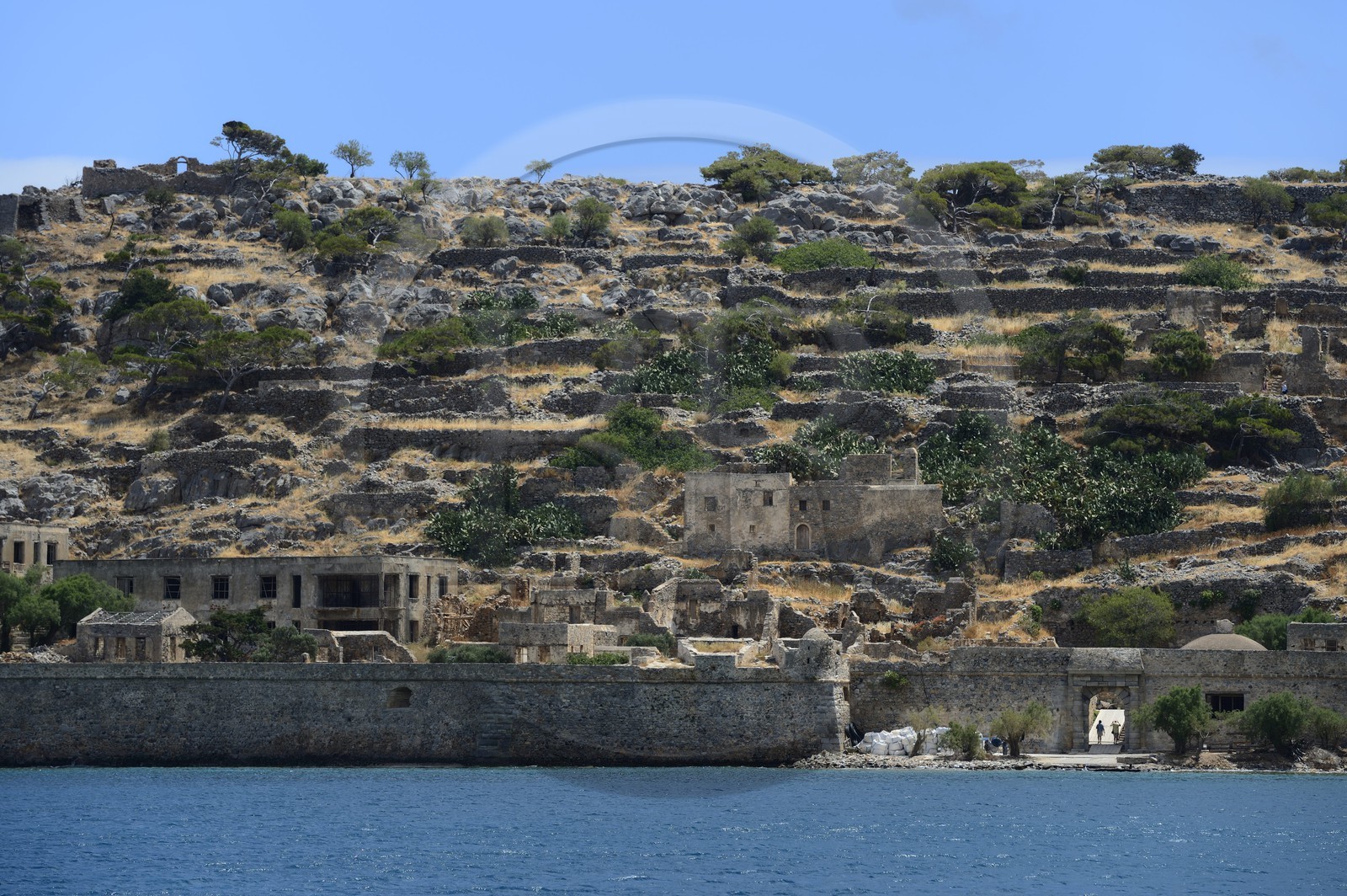 Grèce, Crète, région d'Agios Nikolaos, Elounda, ilot forteresse de Spinalonga (Kalydon), forteresse vénitienne