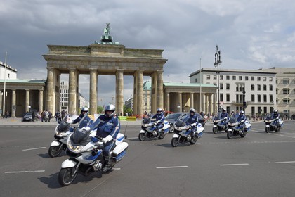 Germany, Berlin, Brandenburg Gate on the Under den Linden Avenue