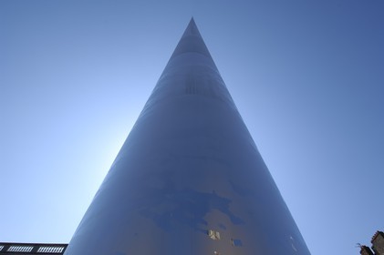 Irlande, Dublin, The Spire of Dublin (aiguille en acier haute de 120m)