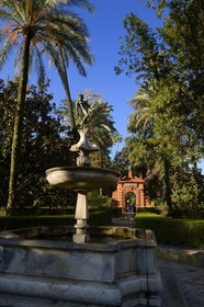 Espagne, Andalousie, Séville, Alcazar de Séville (Reales Alcazares de Sevilla), classé Patrimoine Mondial de l'UNESCO, Jardin des Dames (jardin de las Damas), fontaine de Neptune