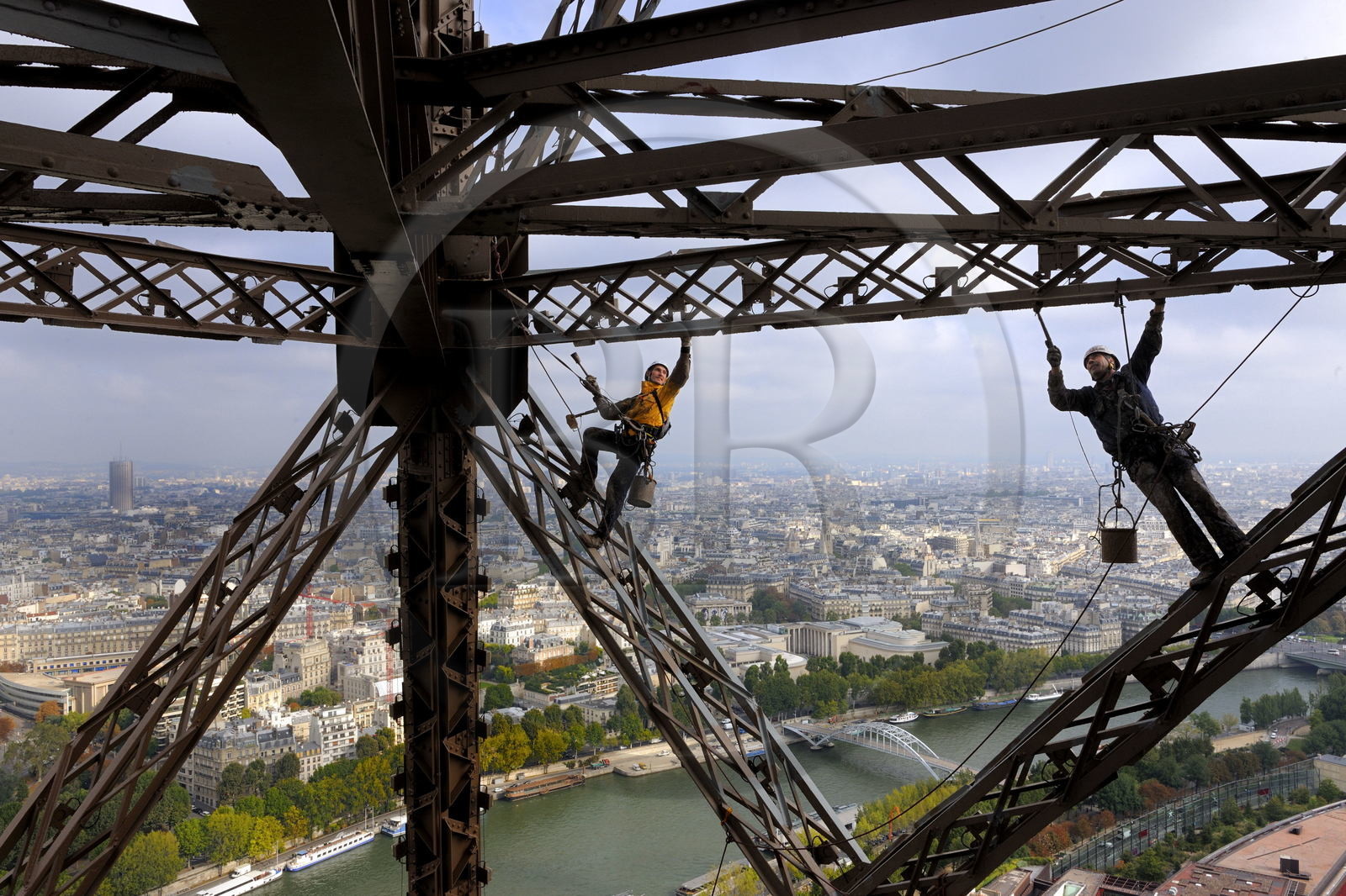 France, Paris (75), peintres de la Tour Eiffel