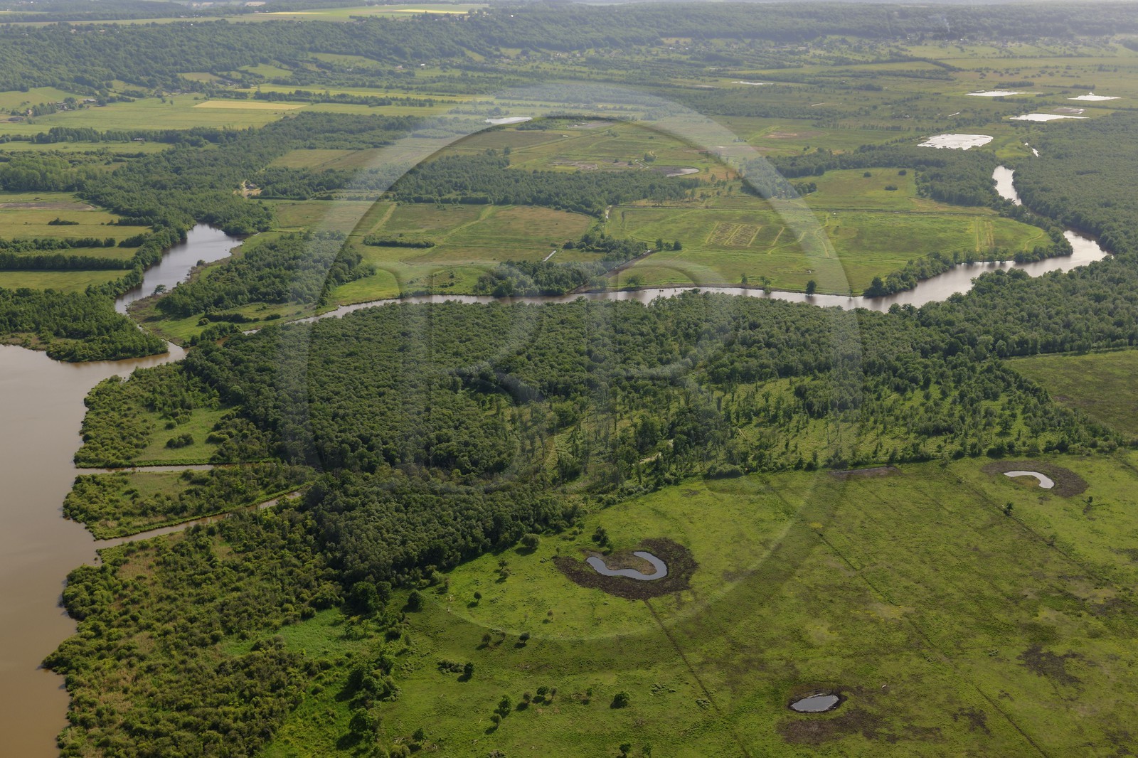 France, Eure (27), Marais-Vernier, la Grande Mare (vue aérienne)