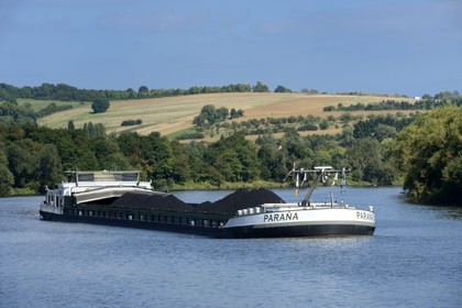 France, Moselle (57), péniche sur la rivière Moselle à Malling