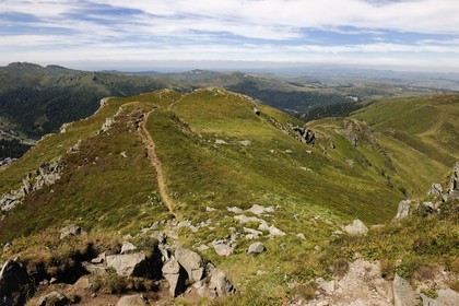 France, Cantal (15), monts du Cantal, Parc Naturel Régional des Volcans d' Auvergne, la station de montagne Super Lioran au sommet du Plomb du Cantal (1855m)
