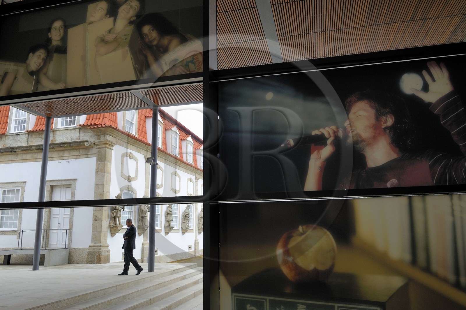 Portugal, région du Minho, Guimaraes, centre culturel Vila Flor et siège de Guimaraes 2012