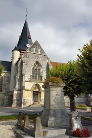 France, Calvados (14), Pays d'Auge, Beaumont-en-Auge, l'église Saint-Sauveur