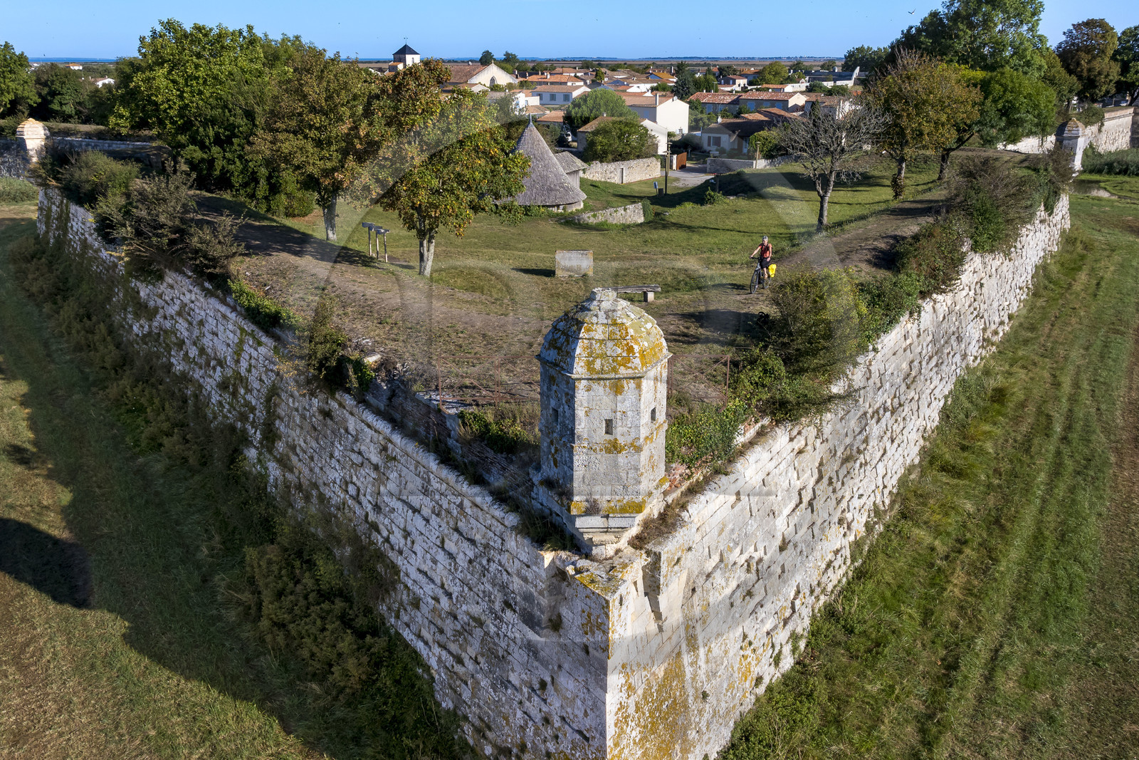 France, Charente Maritime, Saintonge, Marennes Hiers Brouage, Brouage citadel, labelled Les Plus Beaux Villages de France (The Most Beautiful Villages of France), the ramparts built from 1630 to 1640 are equipped with watchtowers (aerial view)