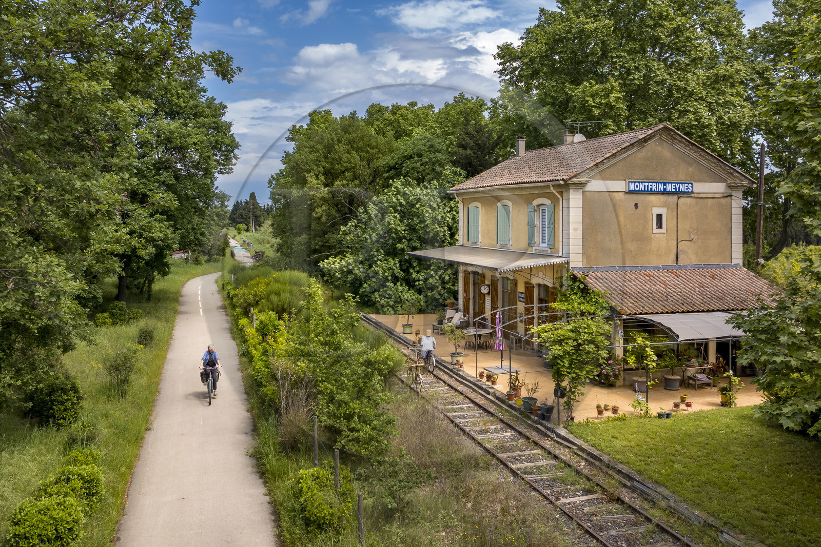 France, Gard, Montfrin, former Montfrin-Meynes station, propriété aujourd'hui de Claudie et Yvon Beuraert, bordered by the cycle path of the Pont du Gard greenway
