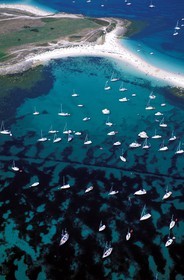 France, Finistère (29), archipel des Glénans, l'île Guiriden (vue aérienne)