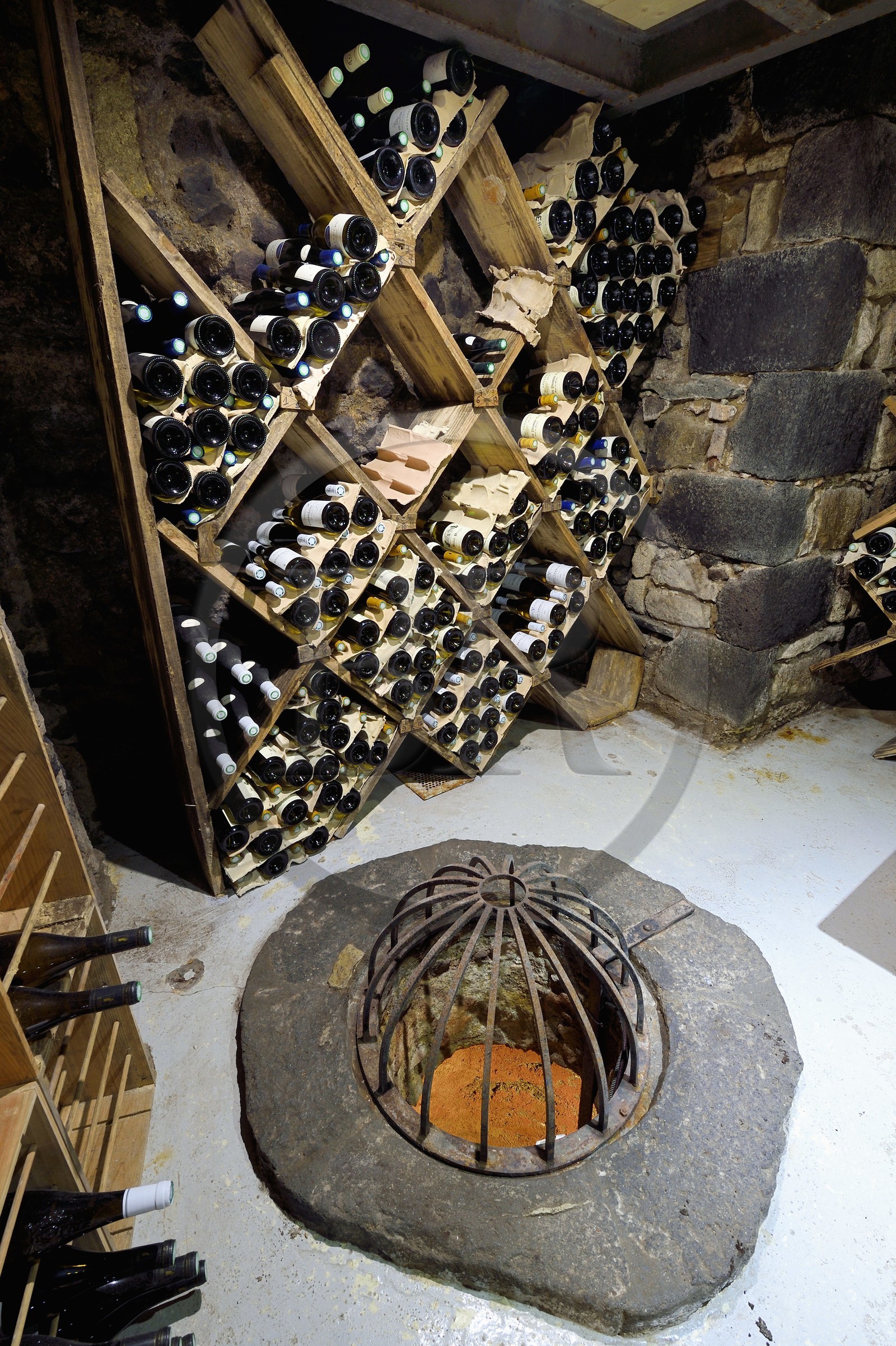 France, Puy de Dome, Clermont Ferrand, rue Pascal, Hotel Martial de Grandseigne tuff cellars on three levels, Caves de GrandSeigne wine merchant level