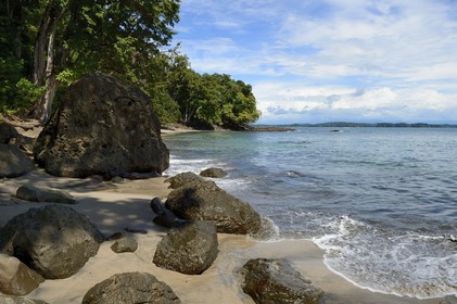 Panama, province de Chiriqui, Parc national marin du Golfe de Chiriqui, Isla Palenque, la plage de playa Primera