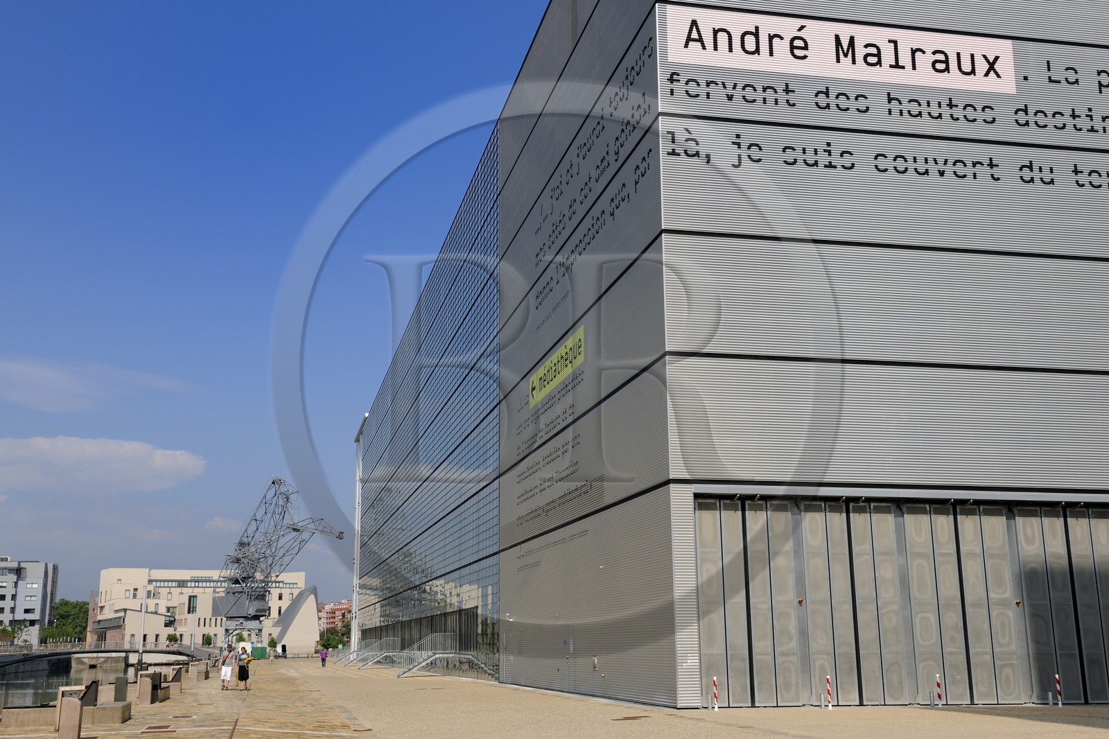 France, Bas-Rhin (67), aménagement du port du Rhin et reconversion du môle du Bassin d’Austerlitz, la médiathèque André Malraux