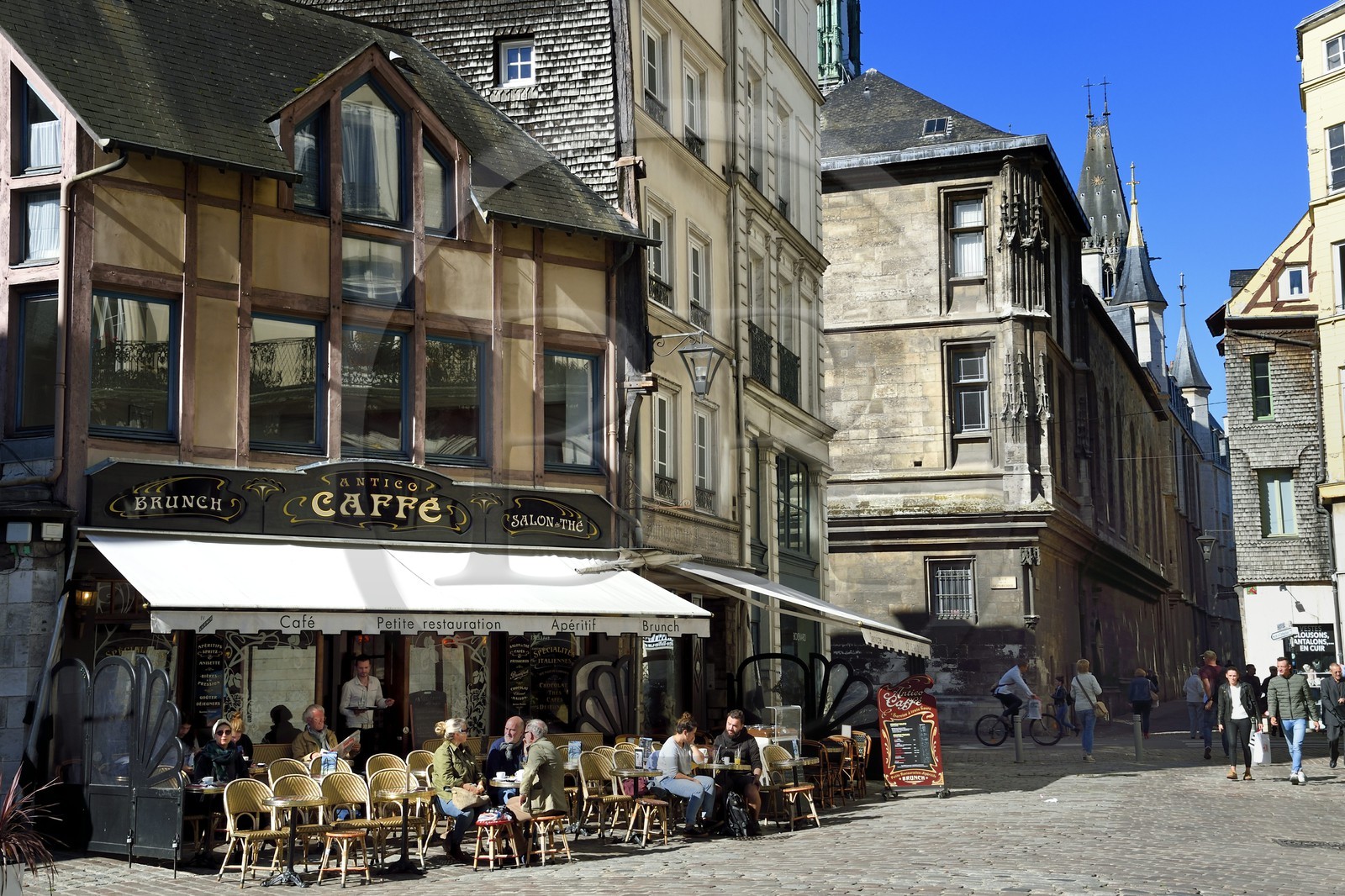 France, Seine Maritime, Rouen, café place Barthelemy and the archiepiscopal palace in the background