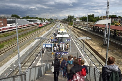 Germany, Berlin, railroad station Warschauer Strasse