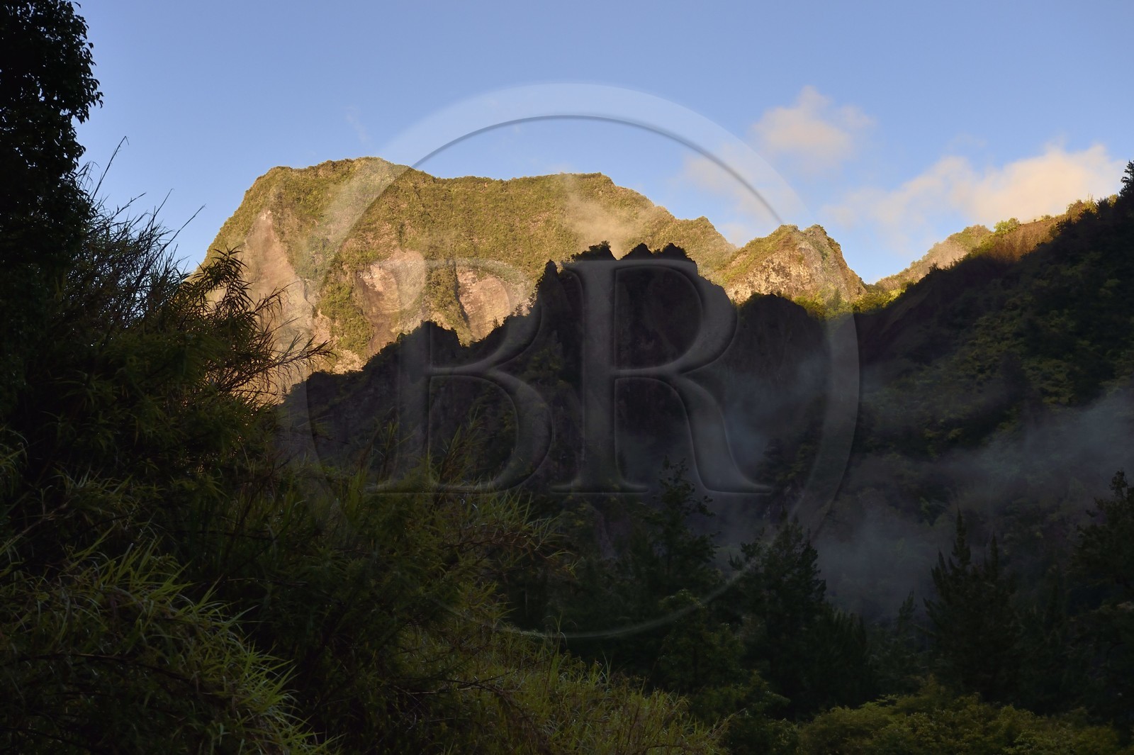 France, Ile de la Reunion, Cirque de Salazie, classé Patrimoine Mondial de l'UNESCO, le Piton d'Anchaing
