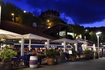 France, Pyrénées-Atlantiques (64), Pays-Basque, Biarritz, le Port des Pecheurs, restaurant Chez Albert