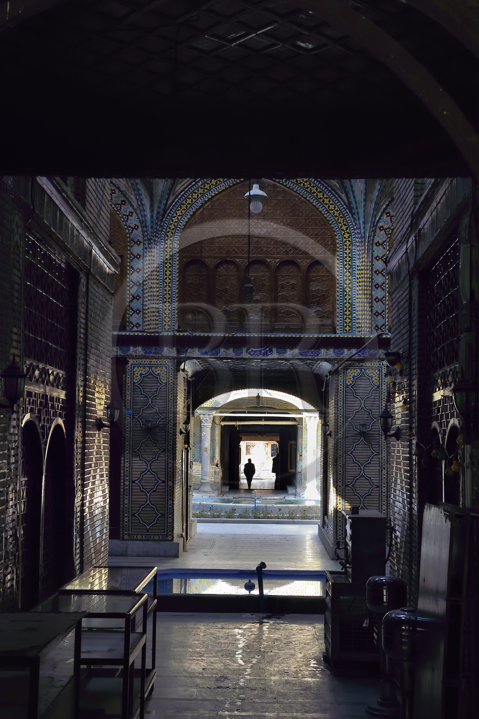 Iran, province d'Ispahan, Ispahan, Bazar-e Bozorg (Grand Bazar), immense bazar couvert qui remonte à près de 1300 ans