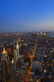 Etats-Unis, New York, Manhattan, vue depuis l'Empire State Building sur la partie sud de Manhattan, le One World Trade Center (1WTC) et la Hudson River