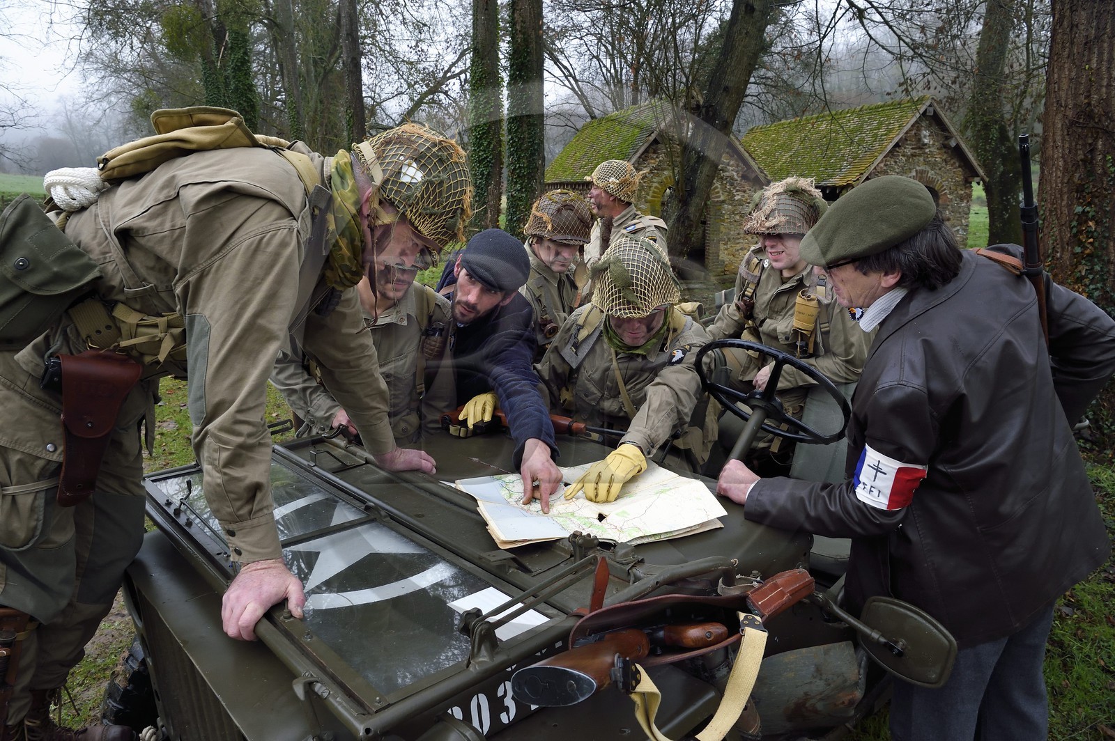 France, Eure, Sainte Colombe prés Vernon, Allied Reconstitution Group (US World War 2 and french Maquis historical reconstruction Association), reenactors in uniform of the 101st US Airborne Division and partisans of the French Forces of the Interior (FFI)