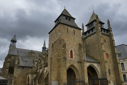 France, Côtes-d'Armor (22), Saint-Brieuc, la cathédrale Saint-Etienne