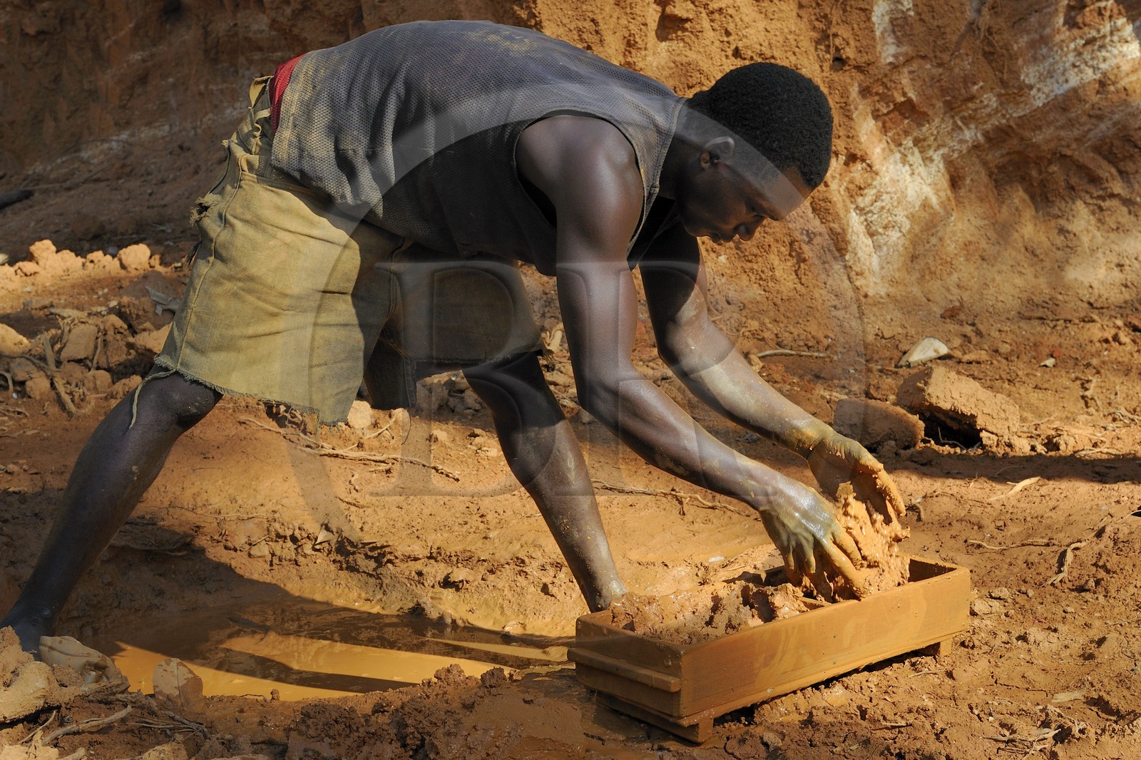 Tanzania, Morogoro district, Uluguru mountains, brick-making clay