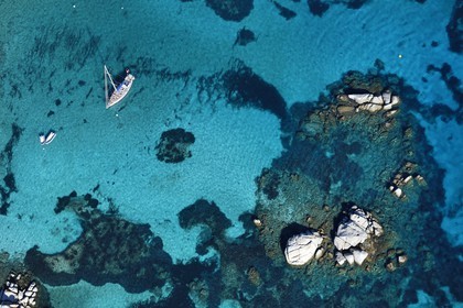 France, Corse-du-Sud (2A), Bonifacio, Réserve naturelle des iles Lavezzi (vue aérienne)