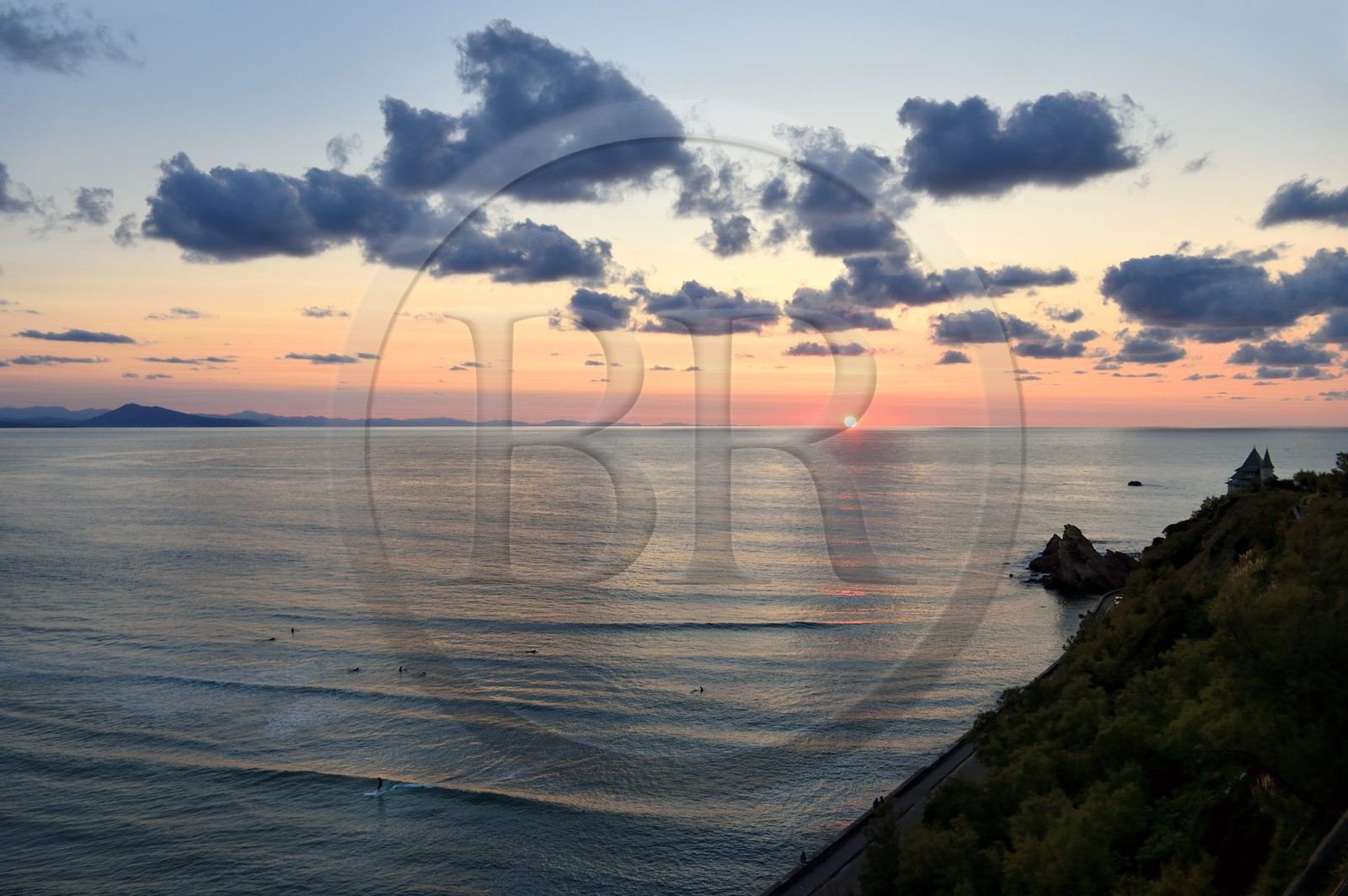 France, Pyrenees Atlantiques, Basque Country, Biarritz, the spanish Basque coast from the perspective of the Cote des Basques, surfers