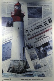 France, Charente-Maritime (17), ile de Ré, ville de Saint-Martin-de-Ré, le journal le phare de Ré