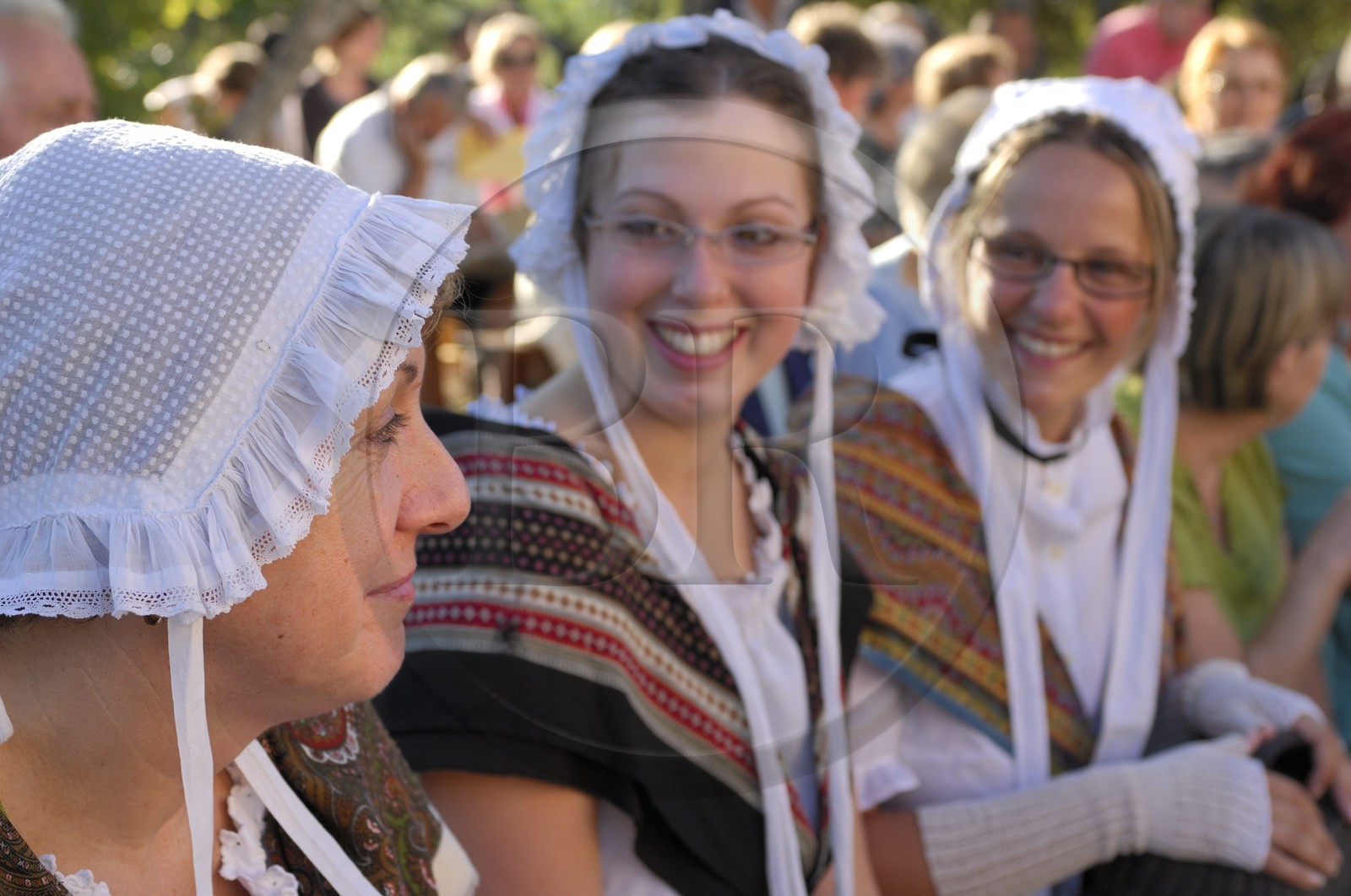 France, Var (83), la Provence Verte, Bras, la Bravade, procession de Saint-Etienne en costumes provençaux traditionnels