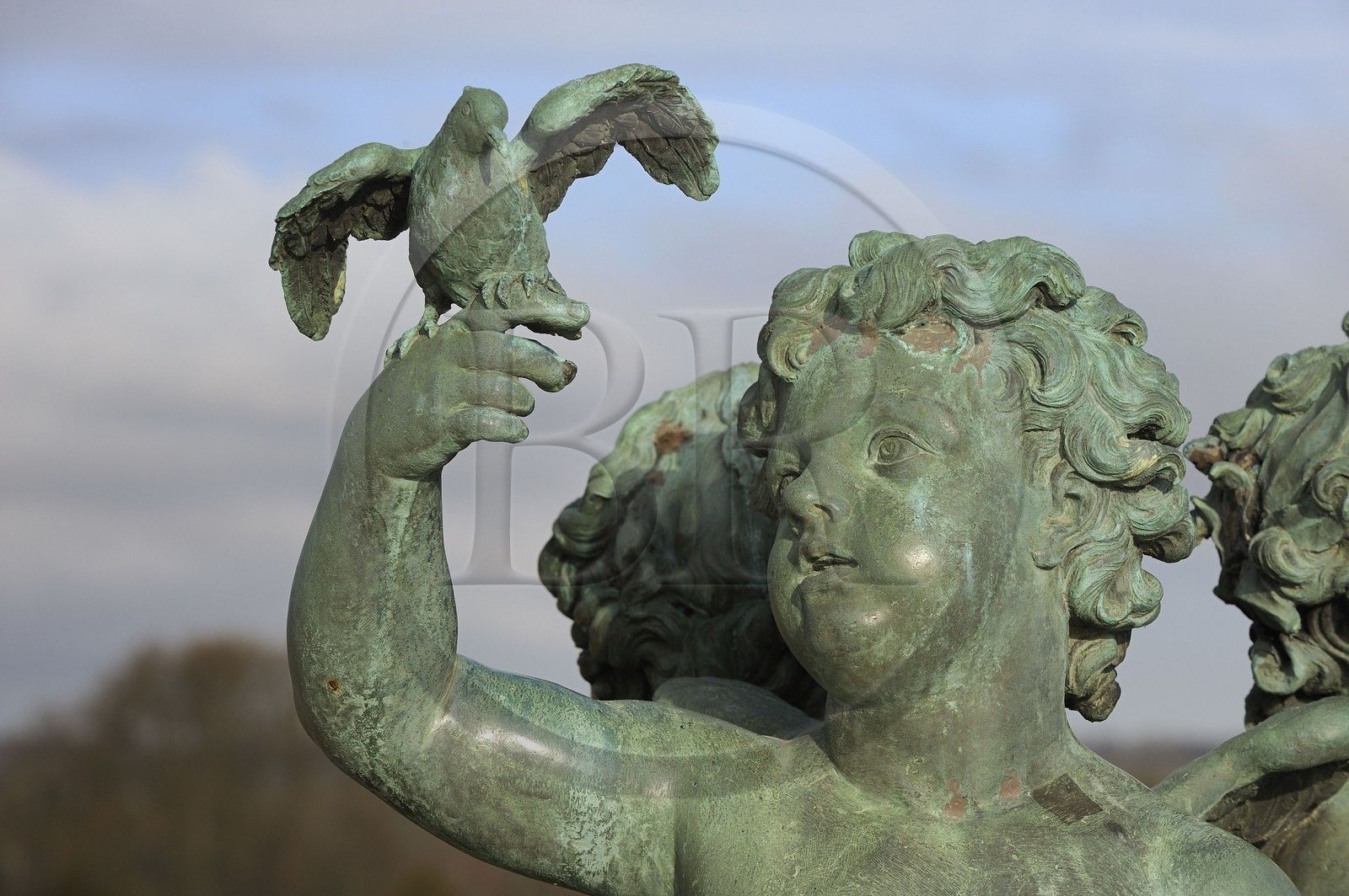 France, Yvelines (78), parc du château de Versailles, statue du parterre d'eau