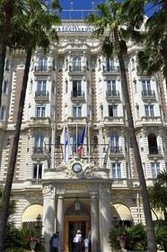 France, Alpes-Maritimes (06), Cannes, le palace du Carlton sur le boulevard de la Croisette