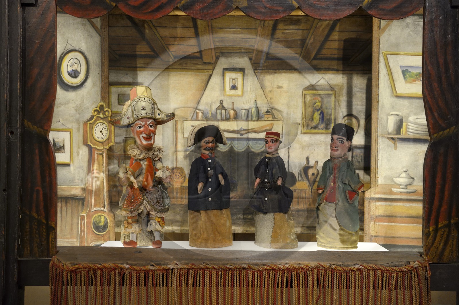 France, Rhone, Lyon, historical site listed as World Heritage by UNESCO, Vieux Lyon (Old Town), Gadagne museums, museum of the world puppets, Polichinel with Constable, Guillaume called Guignolet and Guignol (late 19th century)