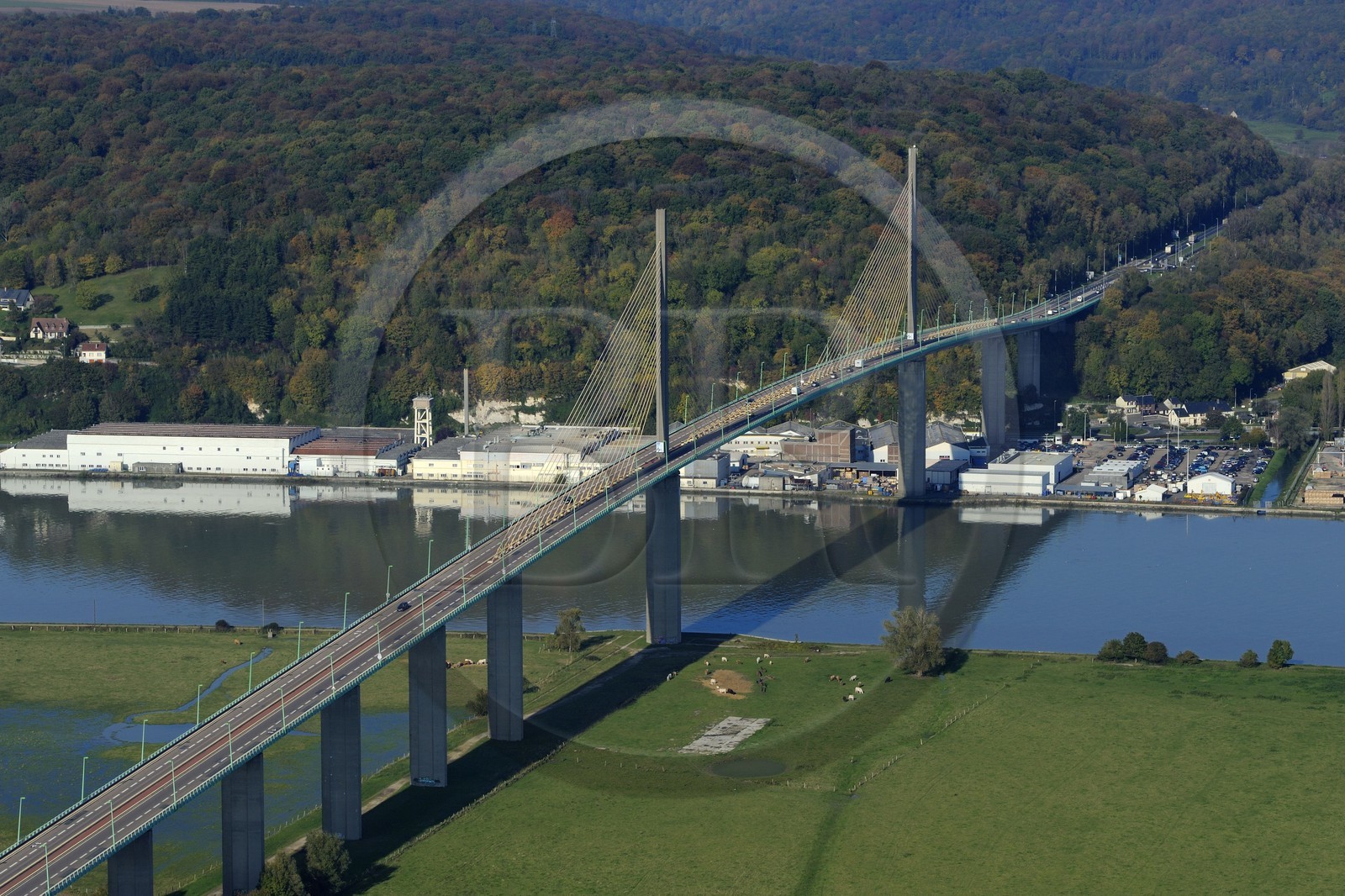 France, Seine-Maritime, Caudebec-en-Caux, Pont de Brotonne (aerial view)