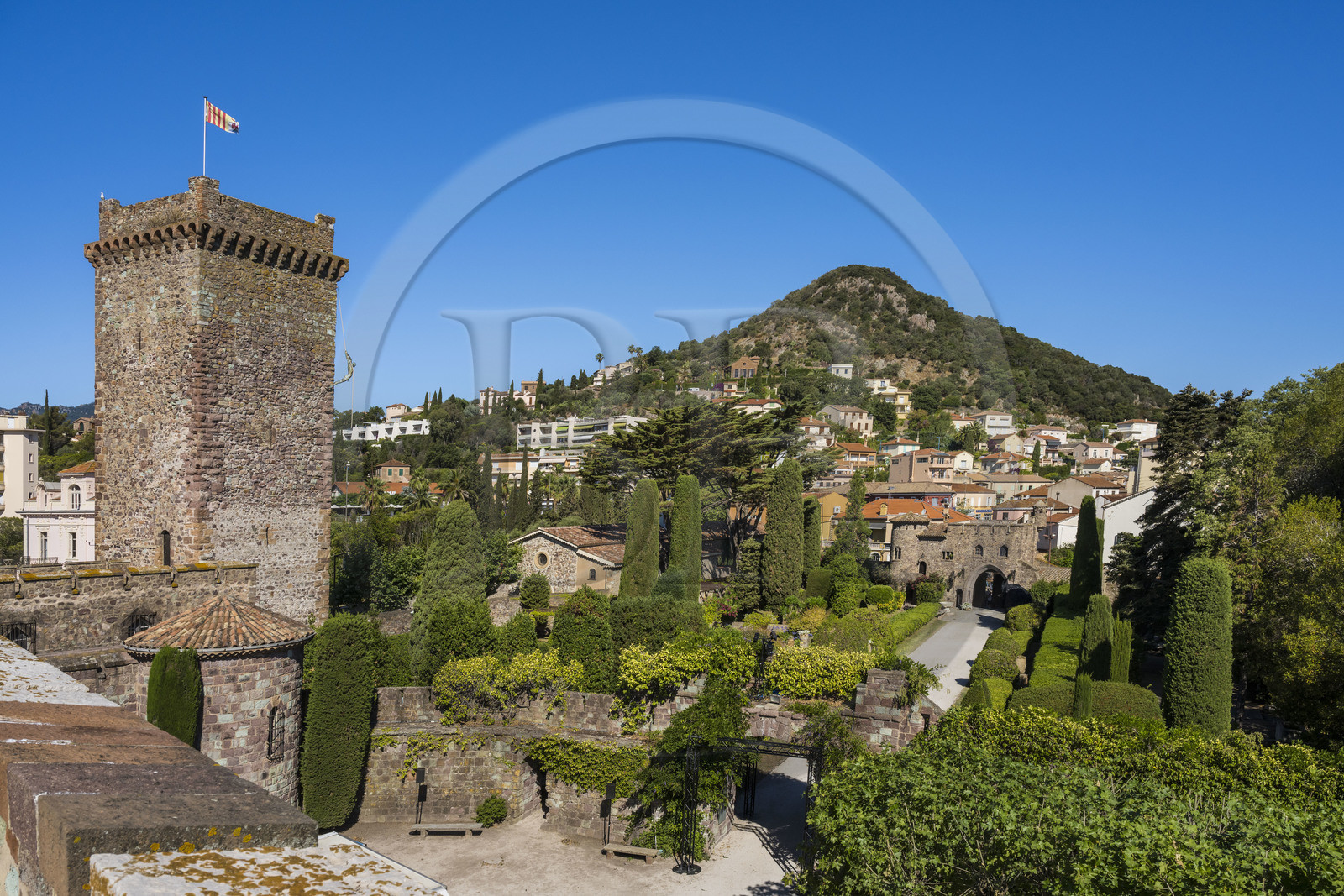 France, Alpes-Maritimes, Mandelieu La Napoule, castle of La Napoule (12th-19th century) and its park labeled Remarkable Garden (aerial view)