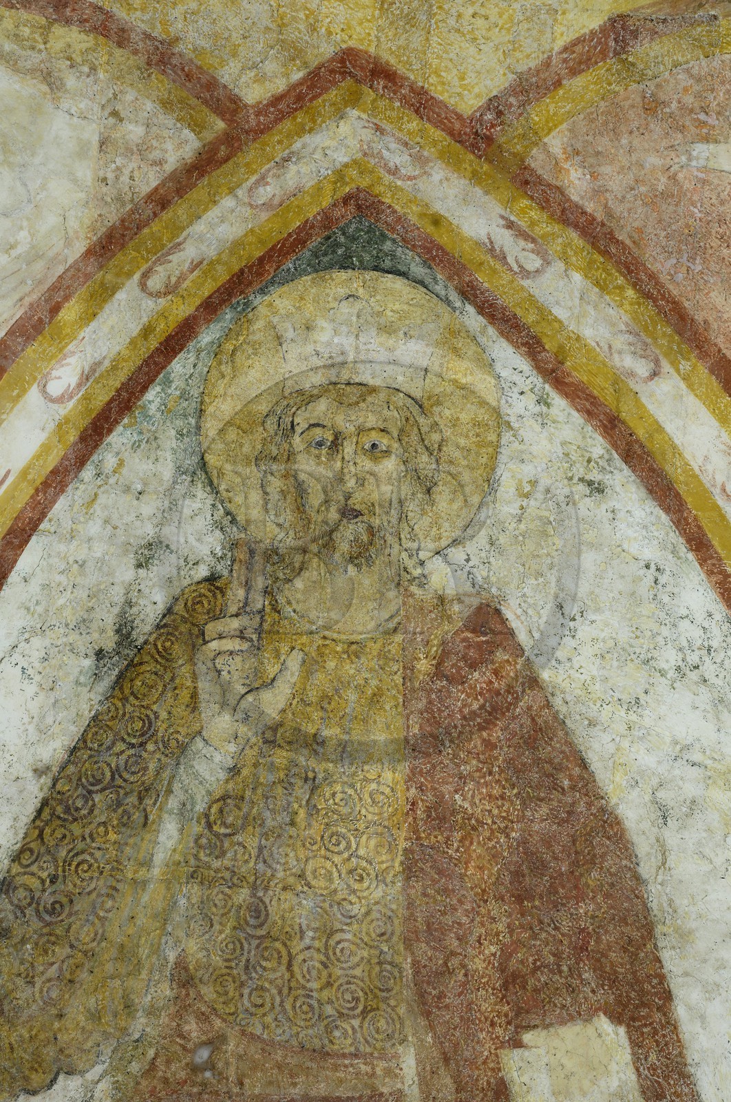 France, Loir-et-Cher (41), Lavardin, labellisé Les Plus Beaux Villages de France, église Saint-Genest de style roman du XI siècle, fresque du Chœur, Christ en Majesté