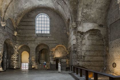 France, Paris (75), Musée de Cluny - Musée national du Moyen-Age, Frigidarium des thermes de Cluny, collections Romaines et Gauloises