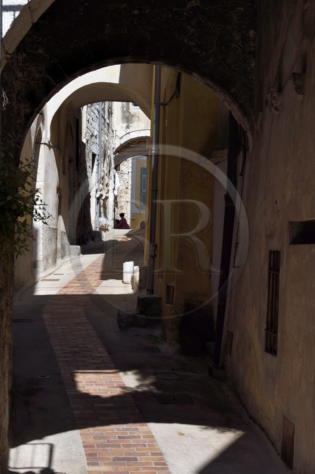 France, Alpes-Maritimes (06), Peille, ruelle