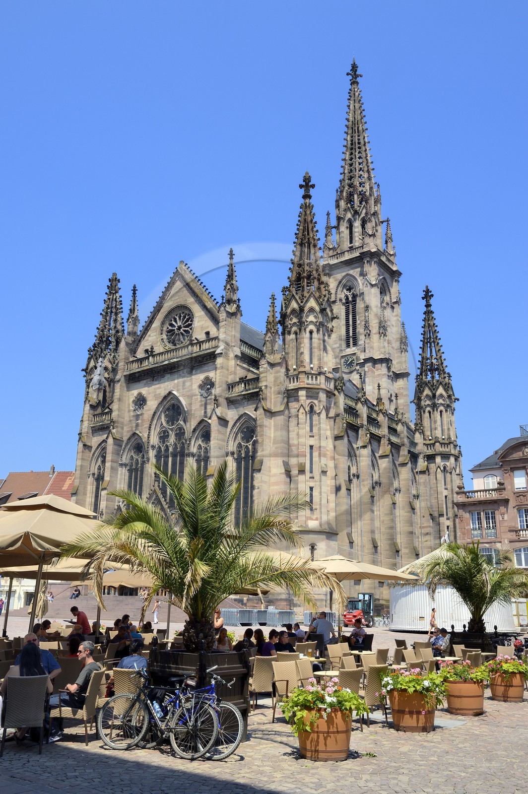 France, Haut Rhin, Mulhouse, Place de la Reunion (Reunion's Square), St Etienne Temple