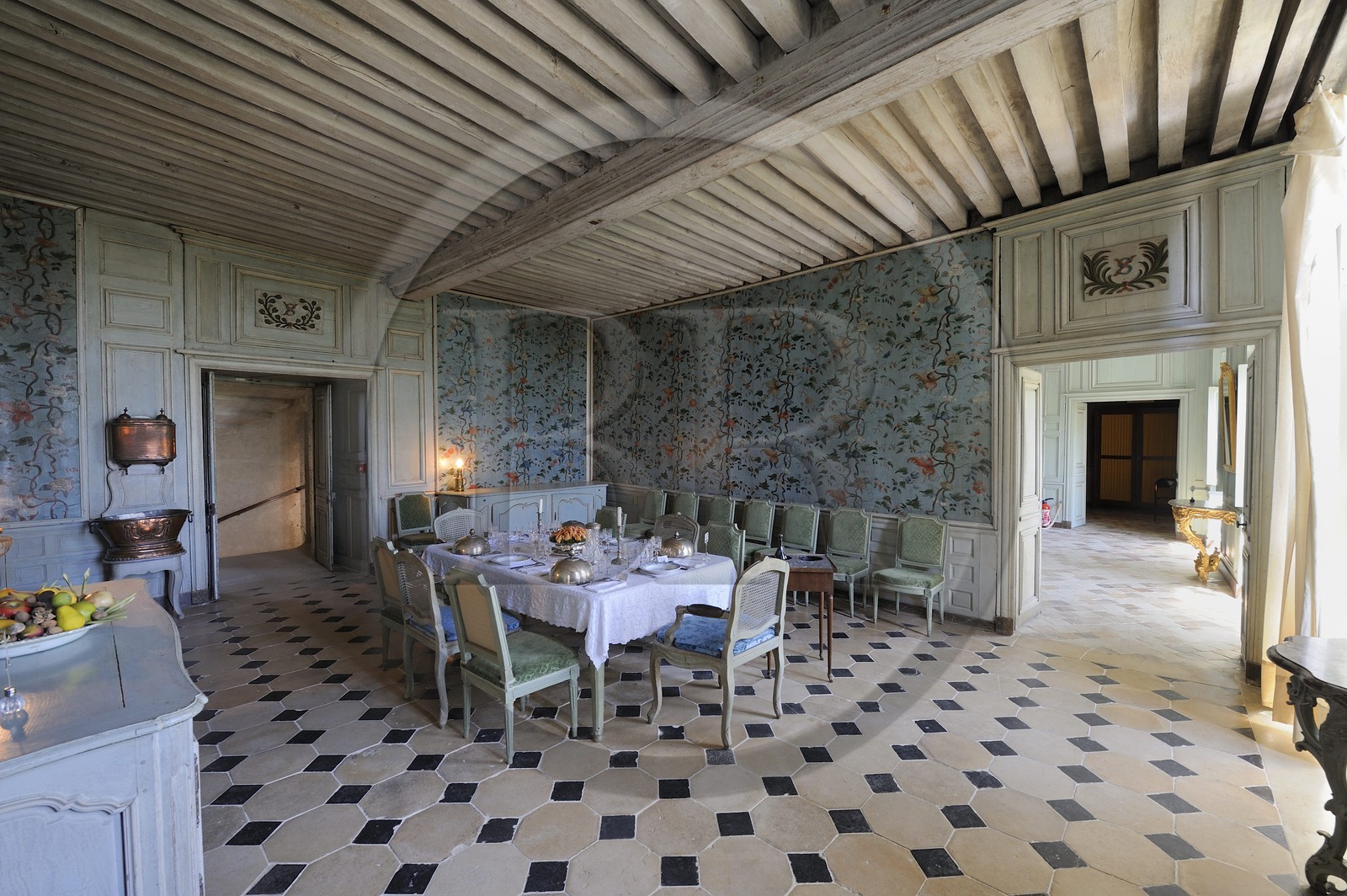 France, Loir-et-Cher (41), château de Talcy, la salle à manger