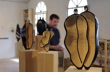 France, le sculpteur Axel Cassel