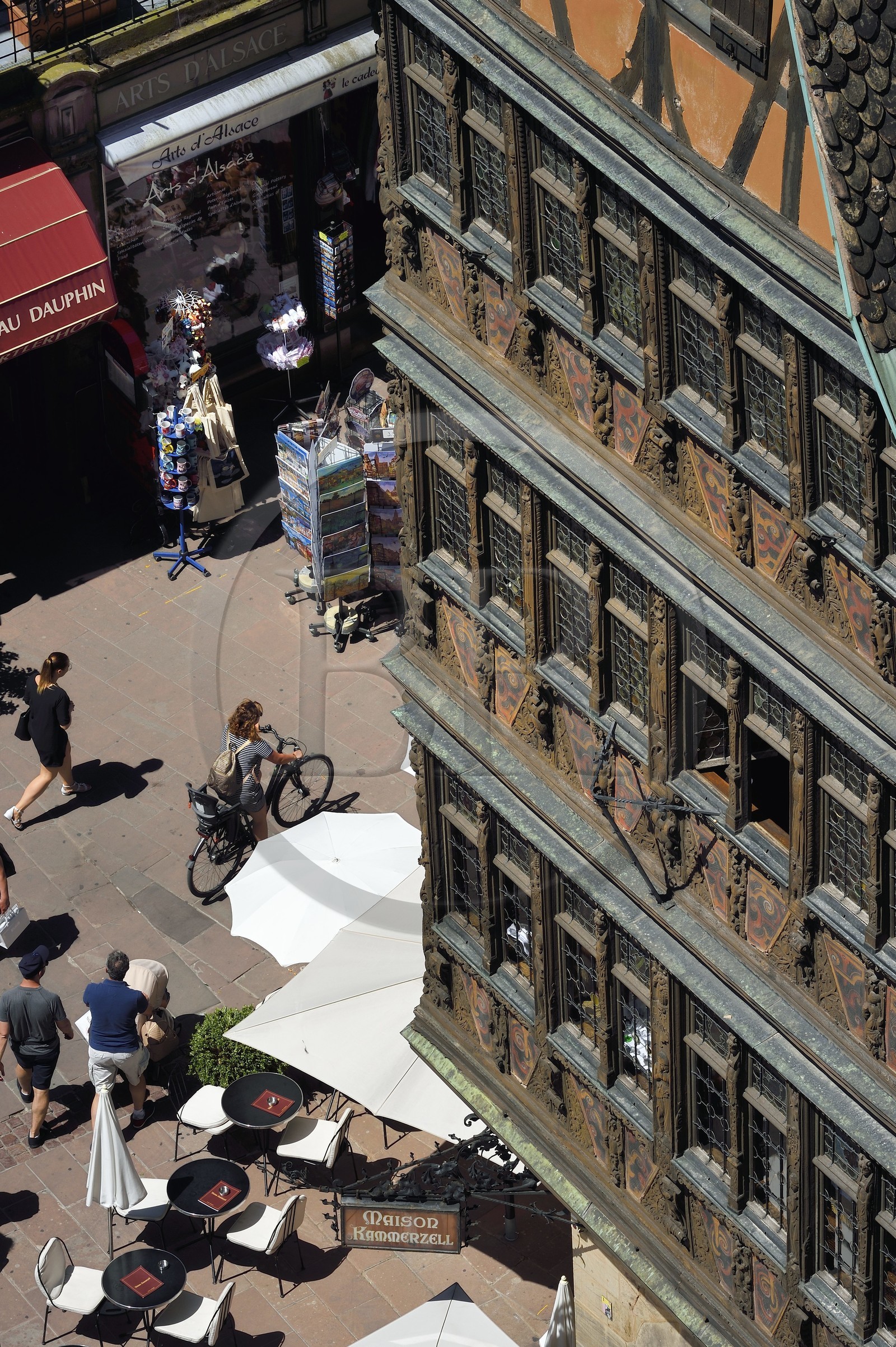 France, Bas-Rhin (67), Strasbourg, vieille ville classée au Patrimoine Mondial de l'UNESCO, place de la cathédrale, Maison Kammerzell du XVe-XVIe siècle