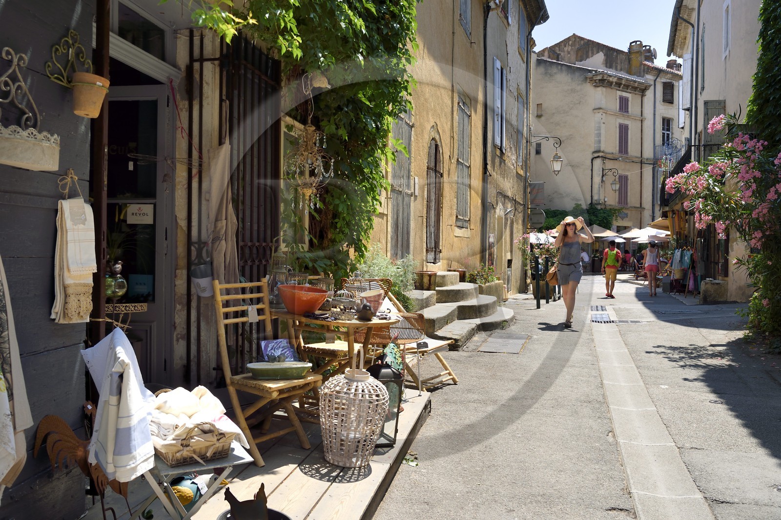France, Vaucluse (84), Parc Naturel Regional du Luberon, Lourmarin, labellisé Les Plus Beaux Villages de France,