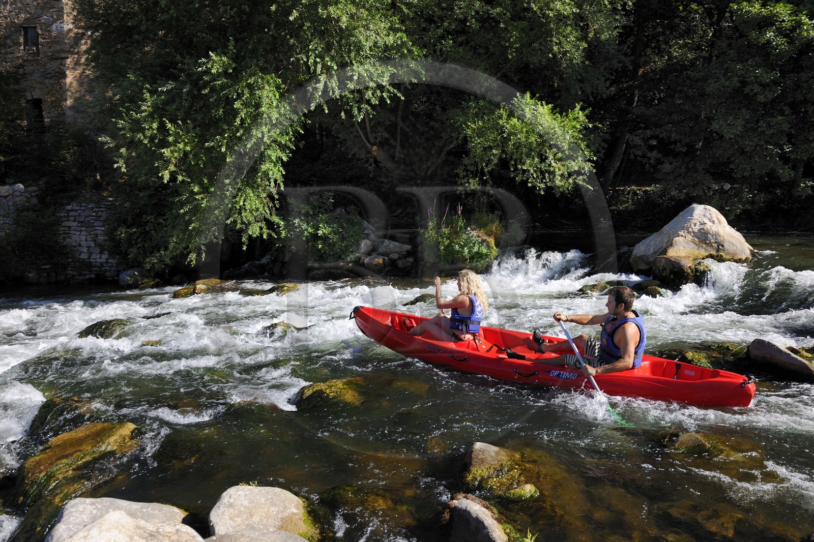 France, Hérault (34), vallée de l' Orb, descente en canoë-kayak de la rivière Orb au moulin de Travassac à Mons la Trivalle
