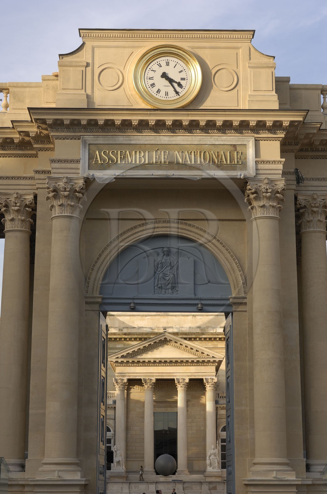 France, Paris (75), l'Assemblée Nationale, entrée du Palais Bourbon