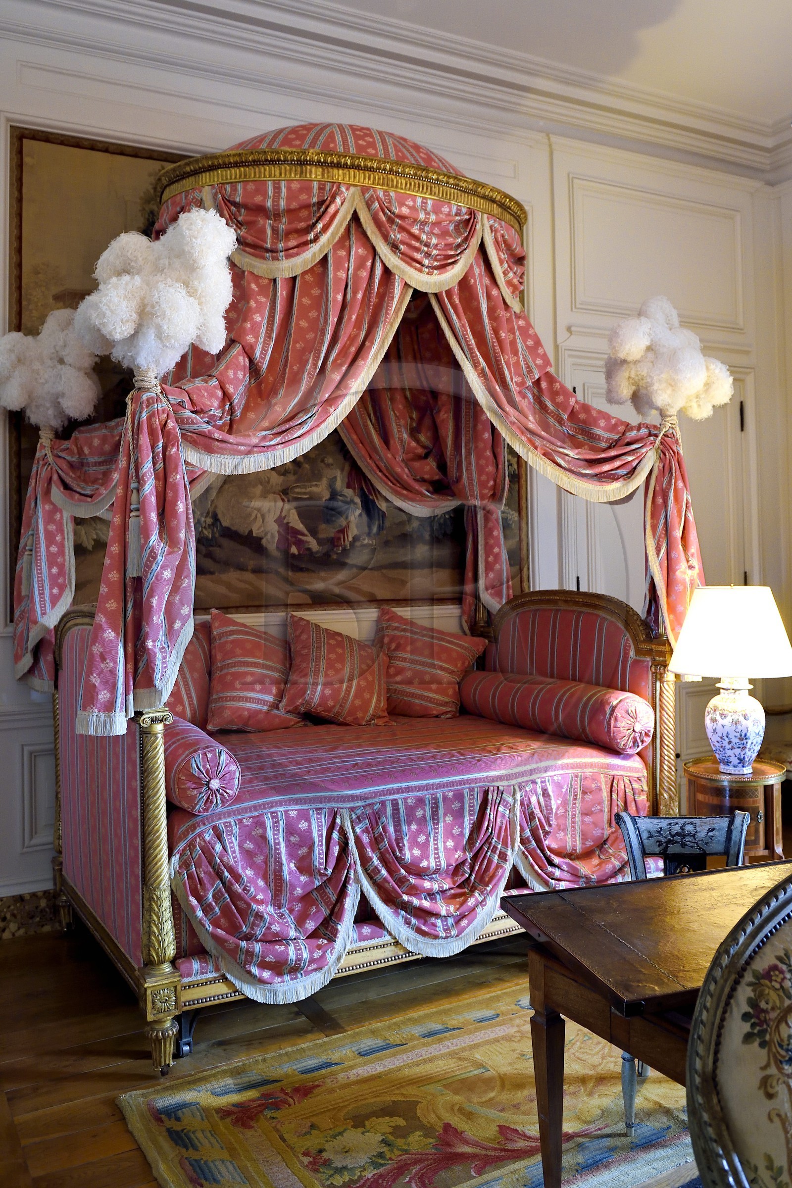 France, Dordogne (24), Périgord Noir, chateau de Hautefort, chambre de Monsieur