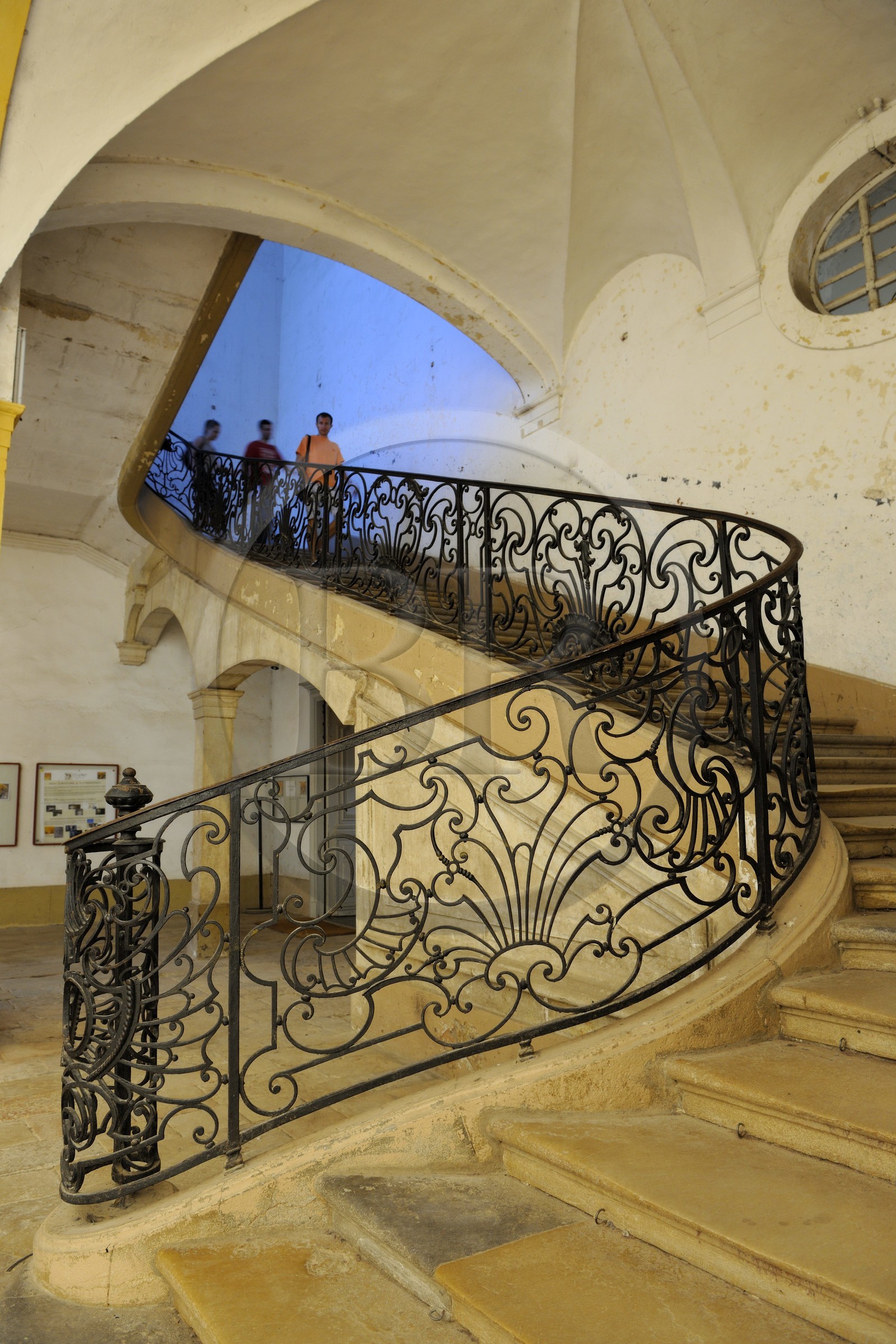 France, Saône et Loire (71), ancienne abbaye de Cluny, école des Arts et Métiers, rampe du frère Placide