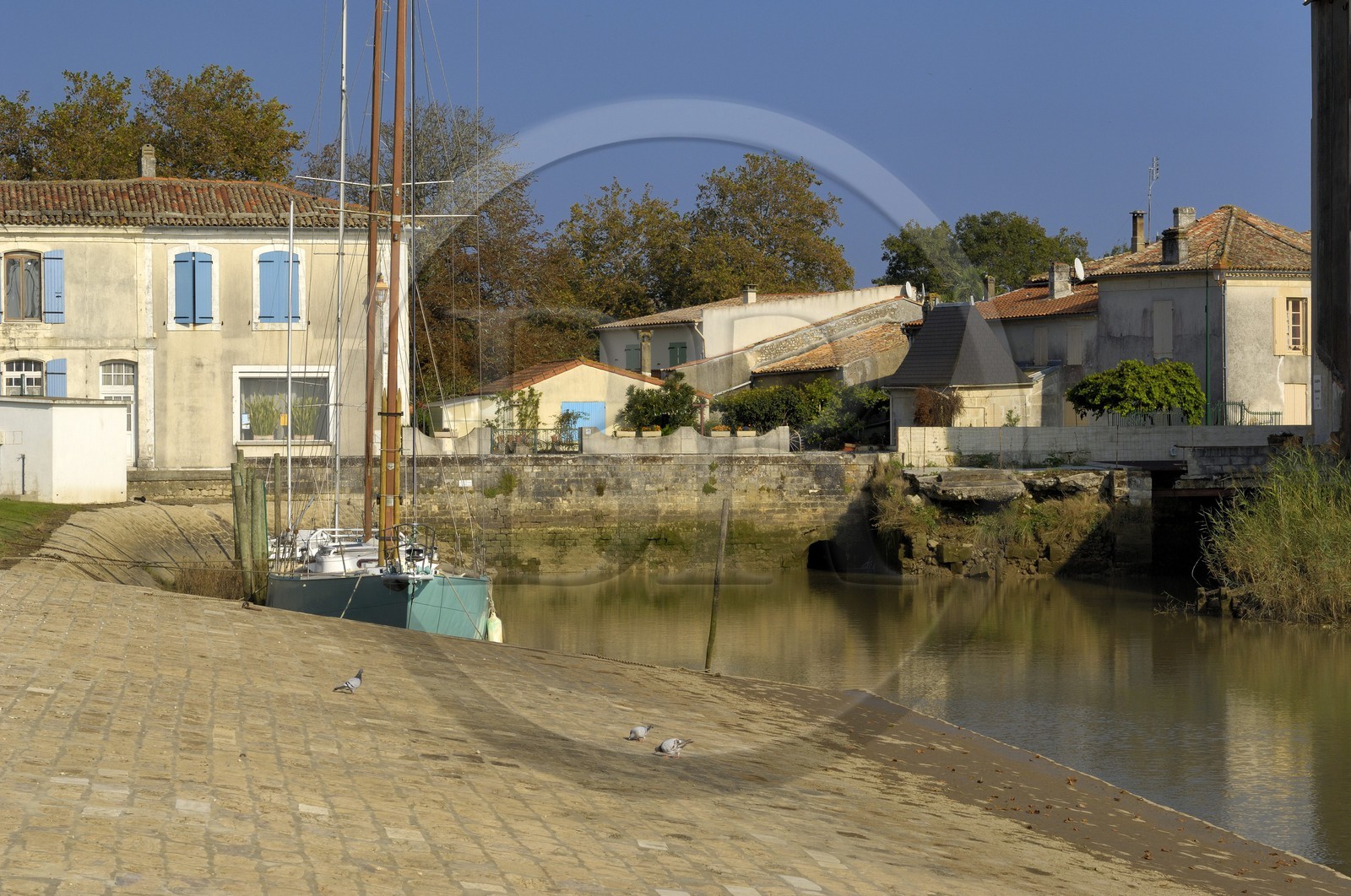 France, Charente-Maritime (17), ancien port de la pêche à l'esturgeon de Saint-Seurin-d'Uzet